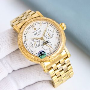 Patek Philippe Calatrava Super Clone Watch | AAA Quality Replica 1121169903 - front view | Calatrava